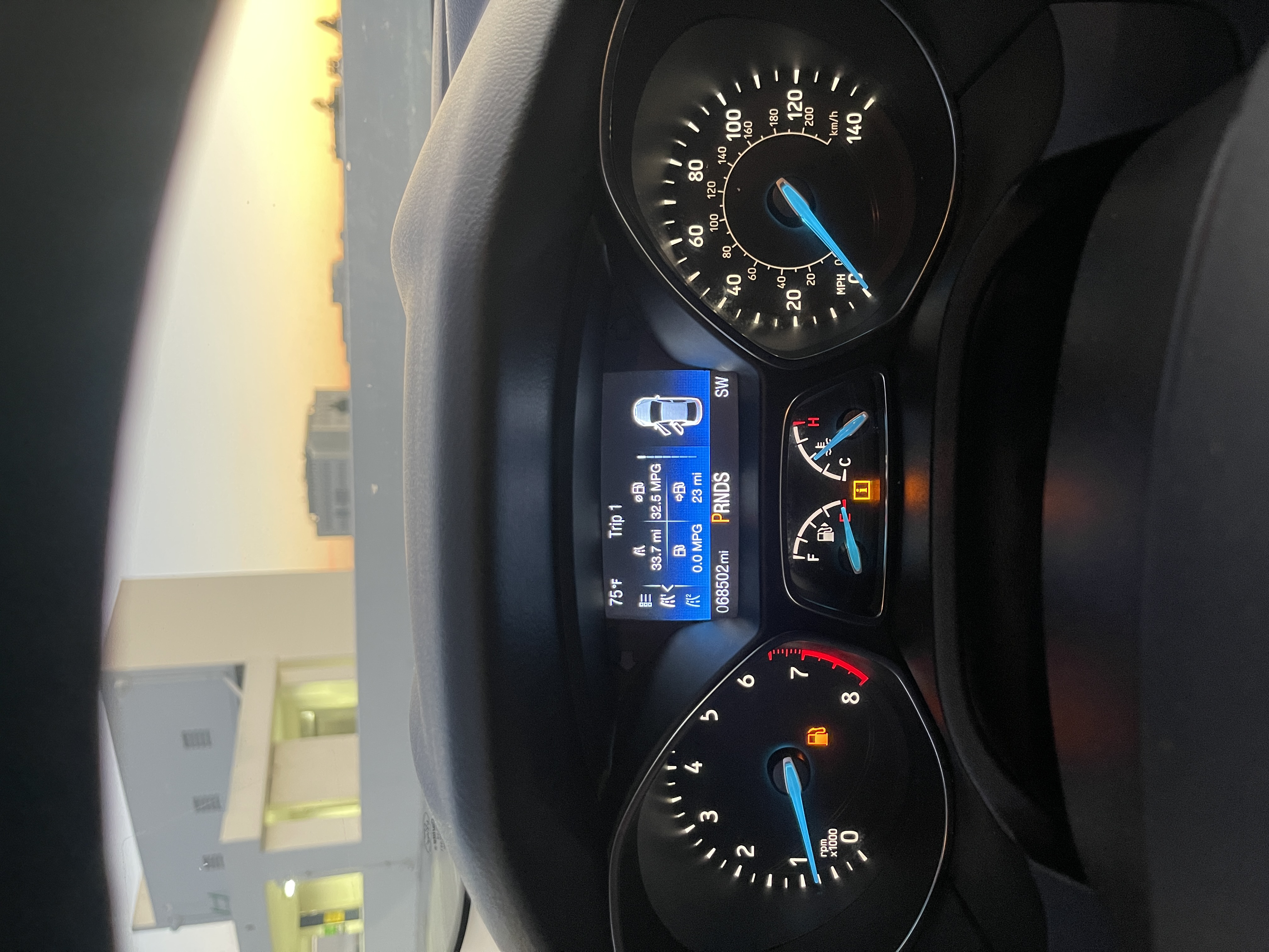 Car photo 13